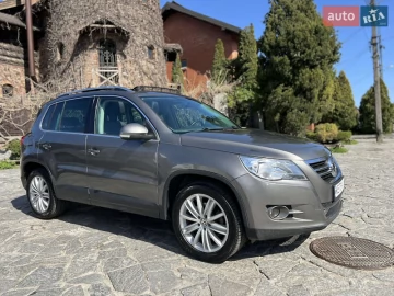Авто Volkswagen Tiguan 2010 № 7605214