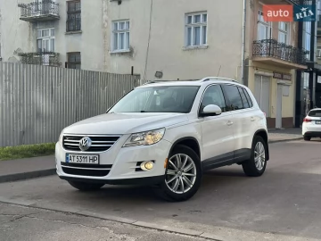 Авто Volkswagen Tiguan 2010 № 7605259