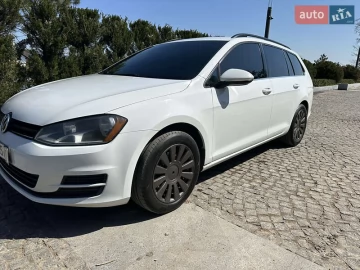 Авто Volkswagen Golf 2015 № 7605292