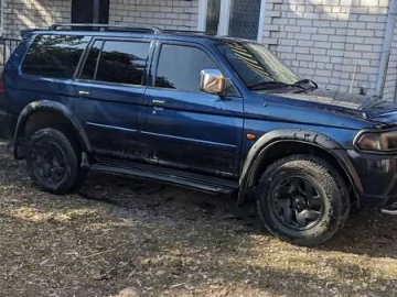Авто Mitsubishi Pajero Sport 2000 № 7605408