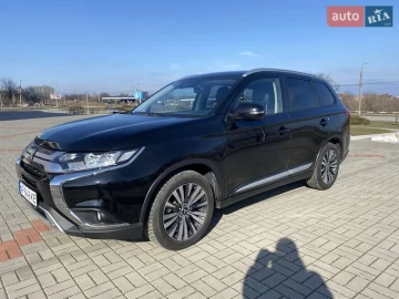 Авто Mitsubishi Outlander 2020 № 7605414
