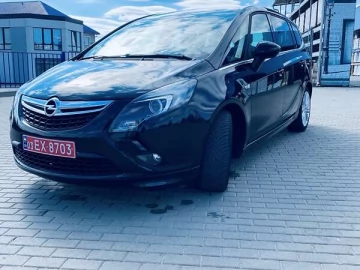 Авто Opel Zafira Tourer 2015 № 7605671