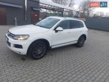Авто Volkswagen Touareg 2012 № 7605683