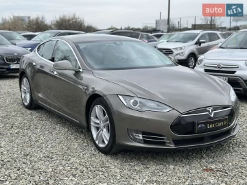 Авто Tesla Model S 2015 № 7605688