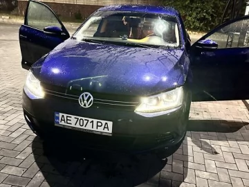 Авто Volkswagen Jetta 2013 № 7605744