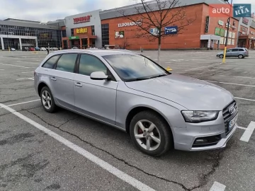 Авто Audi A4 2015 № 7605753