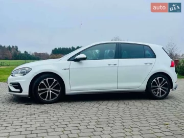 Авто Volkswagen Golf 2017 № 7606002