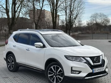 Авто Nissan Rogue 2018 № 7606005