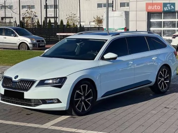 Авто Skoda Superb 2017 № 7606179