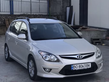 Авто Hyundai I30 2012 № 7606319