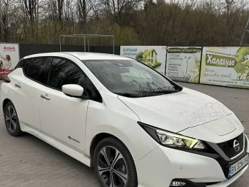 Авто Nissan Leaf 2019 № 7606386