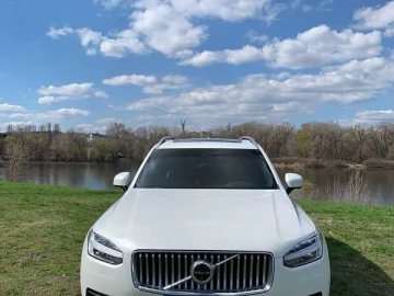 Авто Volvo Xc90 2018 № 7606440