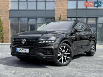Авто Volkswagen Touareg 2020 № 7606450