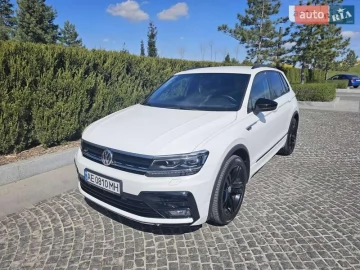 Авто Volkswagen Tiguan 2020 № 7606451