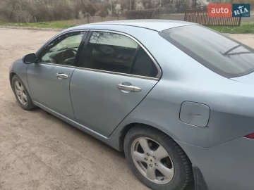Авто Honda Accord 2004 № 7606513