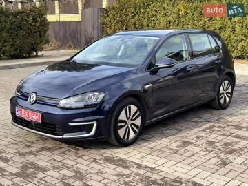 Авто Volkswagen E-Golf 2015 № 7606557
