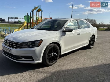 Авто Volkswagen Passat 2017 № 7606611