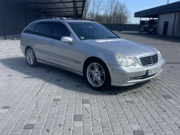 Авто Mercedes C-Class 2003 № 7606707