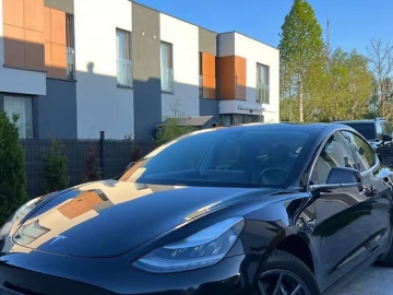 Авто Tesla Model 3 2019 № 7606839