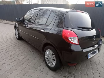 Авто Renault Clio 2009 № 7606970
