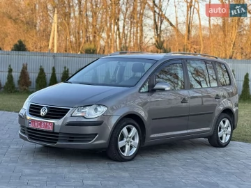 Авто Volkswagen Touran 2008 № 7607072