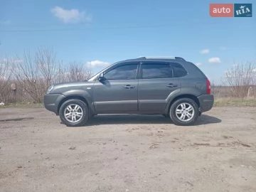 Авто Hyundai Tucson 2008 № 7607086