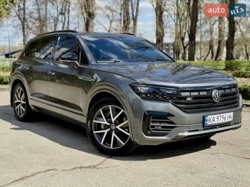 Авто Volkswagen Touareg 2020 № 7607241