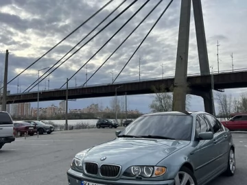 Авто BMW 3 Series 2002 № 7607361