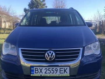 Авто Volkswagen Touran 2009 № 7607377