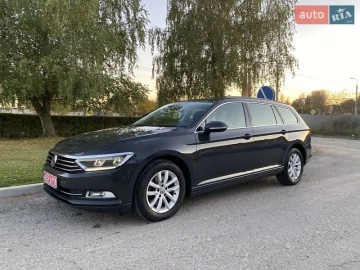 Авто Volkswagen Passat 2017 № 7607538