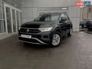 Авто Volkswagen T-Roc 2023 № 7607575