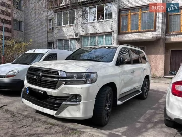 Авто Toyota Land Cruiser 2020 № 7607610
