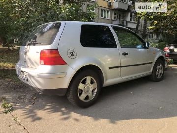 Авто Volkswagen Golf 1999 № 7607642