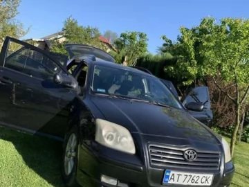 Авто Toyota Avensis 2003 № 7607668