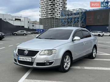 Авто Volkswagen Passat 2005 № 7607676