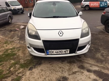 Авто Renault Scenic 2010 № 7607690