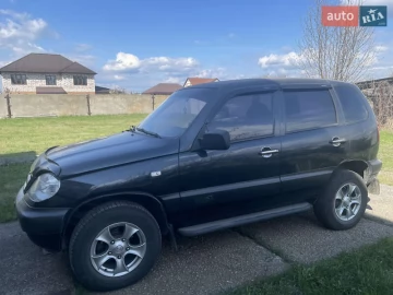 Авто Chevrolet Niva 2006 № 7607694