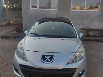 Авто Peugeot 207 2010 № 7607716