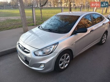 Авто Hyundai Accent 2013 № 7607768