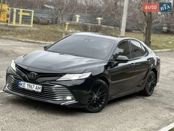 Авто Toyota Camry 2018 № 7607913