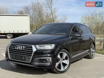 Авто Audi Q7 2017 № 7607955