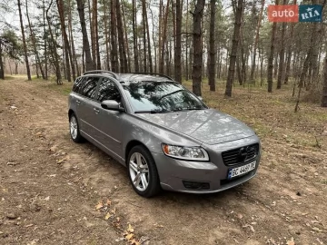 Авто Volvo V50 2007 № 7608117