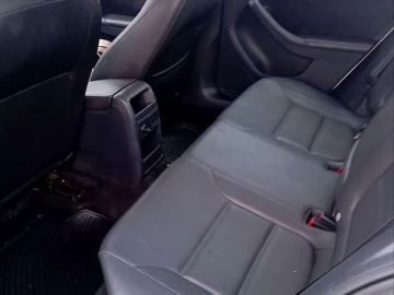 Авто Volkswagen Jetta 2010 № 7608120