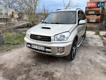Авто Toyota Rav4 2002 № 7608202