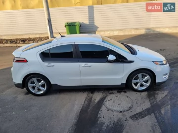 Авто Chevrolet Volt 2014 № 7608261