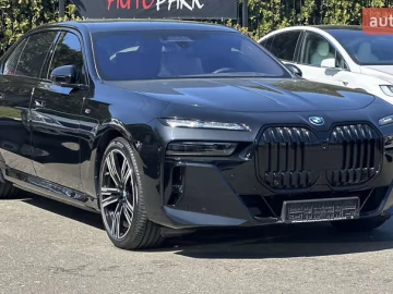 Авто BMW I7 2023 № 7608333