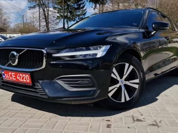 Авто Volvo V60 2019 № 7608472