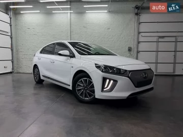 Авто Hyundai Ioniq 2019 № 7608587