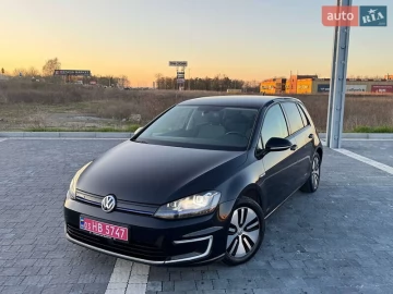 Авто Volkswagen E-Golf 2015 № 7608651
