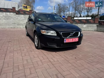 Авто Volvo V50 2007 № 7608762